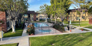 Stratford Arms Apartments Gallery 1