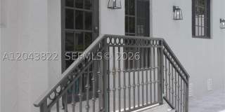 1345 Hollywood Blvd Gallery 30