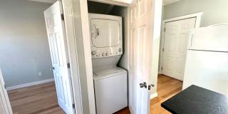 Charming One Bedroom Home in Sunnyside! Gallery 16