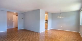 887 Farmington Avenue Gallery 5
