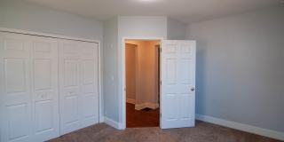 612 Lavina Street Gallery 17