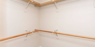 Oak Walk Gallery 60