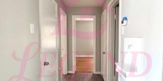 Charming 2-bedroom, 1-bath home with detached garage! Gallery 7