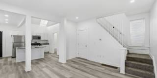 522 Kelton Avenue Gallery 7