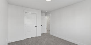 $500 off first month - BRAND NEW 3 BED 2.5 BATH TOWNHOMES WITH 2 CAR GARAGE Gallery 31