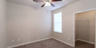 The Astoria Apartment Homes Gallery 21