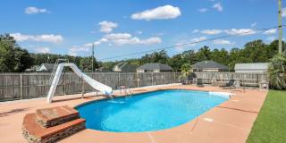 South Effingham Home with Pool Gallery 1
