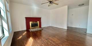 2015 S LINCOLN Street S Gallery 2