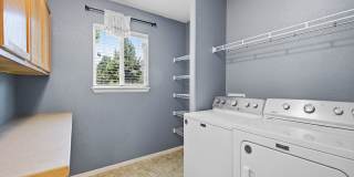 Beautiful 3 bed 2.5 Bath Home in East Loveland, CO! Gallery 17