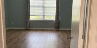 **Newly Upgraded Townhome** Gallery 20