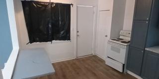 4 bed, 1 bath bungalow NOW AVAILABLE! Gallery 11