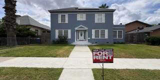 Beautiful 2 Story home Available coming soon!, pet friendly! Gallery 1