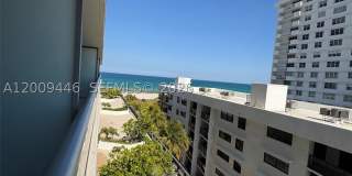 5875 Collins Ave Gallery 16