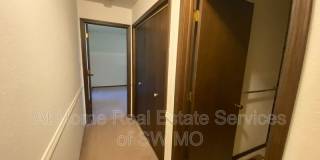 513 E Latoka Gallery 11