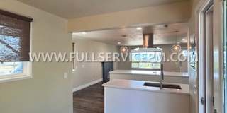 Exceptional South Beacon Hill 3 BD 2 BA! Huge Deck! Gallery 17