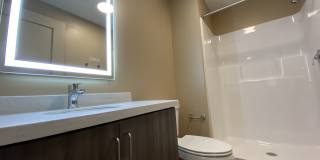 Red Oak at 83 Hanover Street Gallery 20