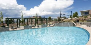 HiLine at Littleton Commons Gallery 13