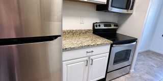 1806 Valley Dr Gallery 1