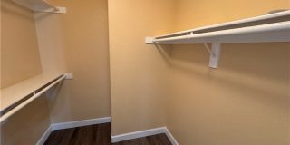 749 Beach Park Street Gallery 25