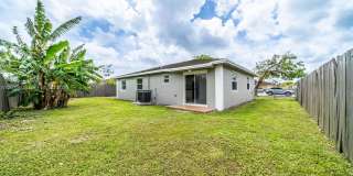 705 NW 13th Ter Gallery 11