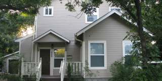 UT PRE-LEASE: North Campus 6 bed / 3 bath Remodel, High-End Kitchen Features SS Appliances, Wood Floors, Updated Bathrooms Gallery 1