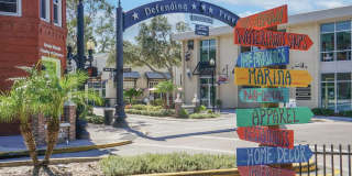 439 Paula Dr S Gallery 1