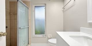 Lakefront Rental in Bay Lakes | Bay Hill, Dr. Phillips Area Gallery 16