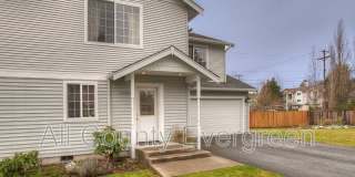 10502 128th St E Gallery 1