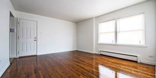 729 N Central Ave Gallery 16