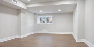 117 South Collins Avenue Gallery 24