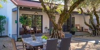 1811 Hillview Place Gallery 4