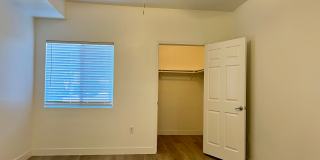 Great Condo in Roseville Gallery 9