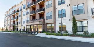 Creekline at Fairfield Gallery 20