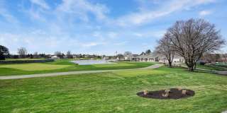 Luxury 1st Floor Condo Overlooking Little Turtle Country Club Golf Course Gallery 30