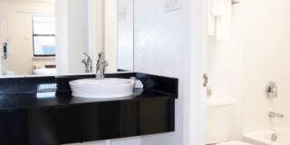 Trailhead Flats Gallery 4