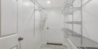 319 W 2nd Avenue Gallery 35