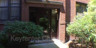 Two Bedroom Condo Near Wrigley Field Gallery 1
