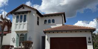 Luxury Water view Home for rent Gallery 1