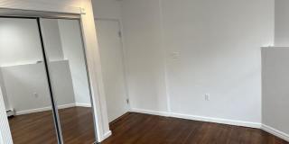 83 Leyden St. Gallery 8
