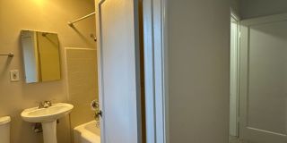2508 L Street – Classic Midtown Living Gallery 33
