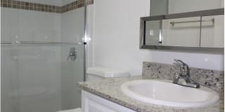 Lago Club Apartments Gallery 11