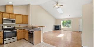 307 NW Angela Lane Hillsboro, OR 97214 307 NW Angela Lane Hillsboro, OR 97214 Gallery 12