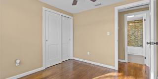 1908 W FERN STREET Gallery 25