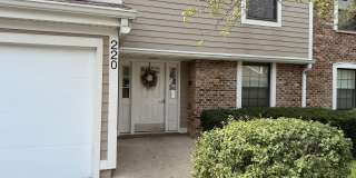 220 Oak Knoll Court Gallery 1