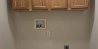 Gorgeous Corner lot Home for Rent! Gallery 22