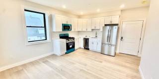 220 Winthrop Gallery 1