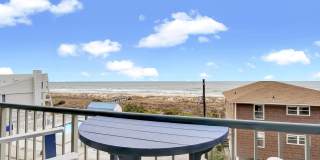 901 S Lake Park Boulevard unit: 304 Gallery 1