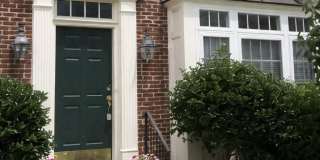 9459 DUNRAVEN Street Gallery 1