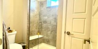 IMMACULATE TOWNHOME WITH 2 CAR ATTACHED GARAGE Gallery 13