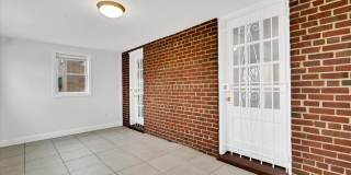 1002 CHILLUM Road Gallery 21